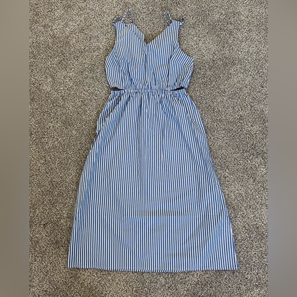 Vera Moda Blue/White Stripes Sleeveless Side cut Cotton/Poly Blend Dress M - Picture 2 of 8